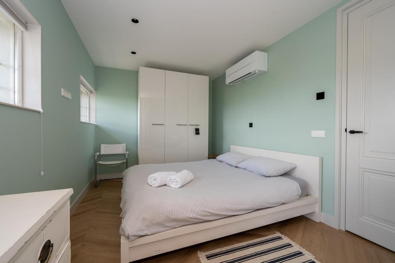 Appartement De Dageraad In Monumentale Boerderij Kimswerd Zewnętrze zdjęcie